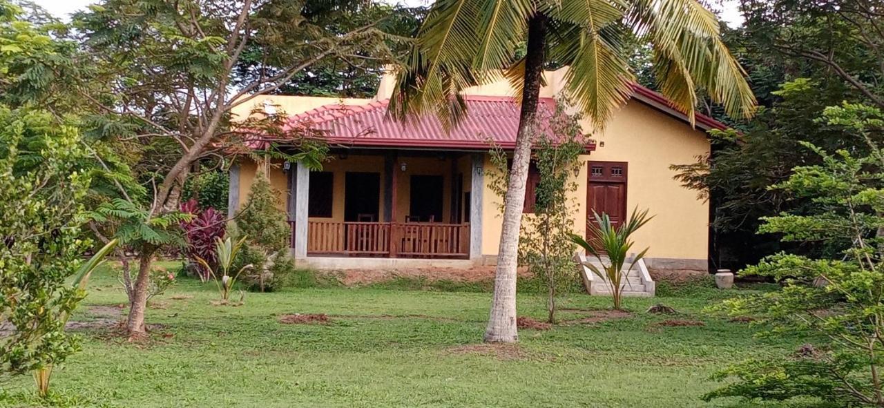 Villa De Lagoon View Tangalle Εξωτερικό φωτογραφία